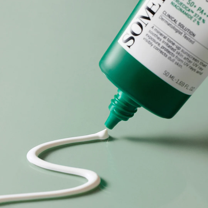 SOME BY MI	Truecica Mineral Calming Tone Up Suncream